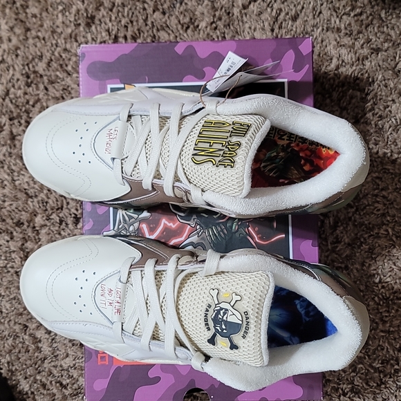 Reebok Power Rangers Kamikaze II Low "Alabaster/Pure Grey 10/Power Red" Men's - Picture 6 of 14